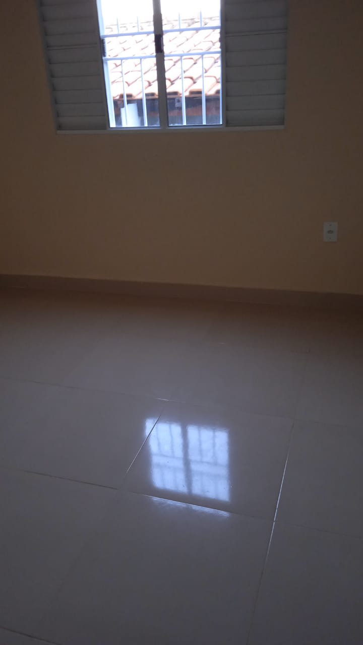 Casa à venda com 2 quartos, 80m² - Foto 9