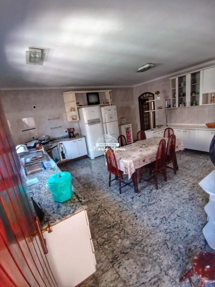 Sobrado à venda com 3 quartos, 210m² - Foto 4