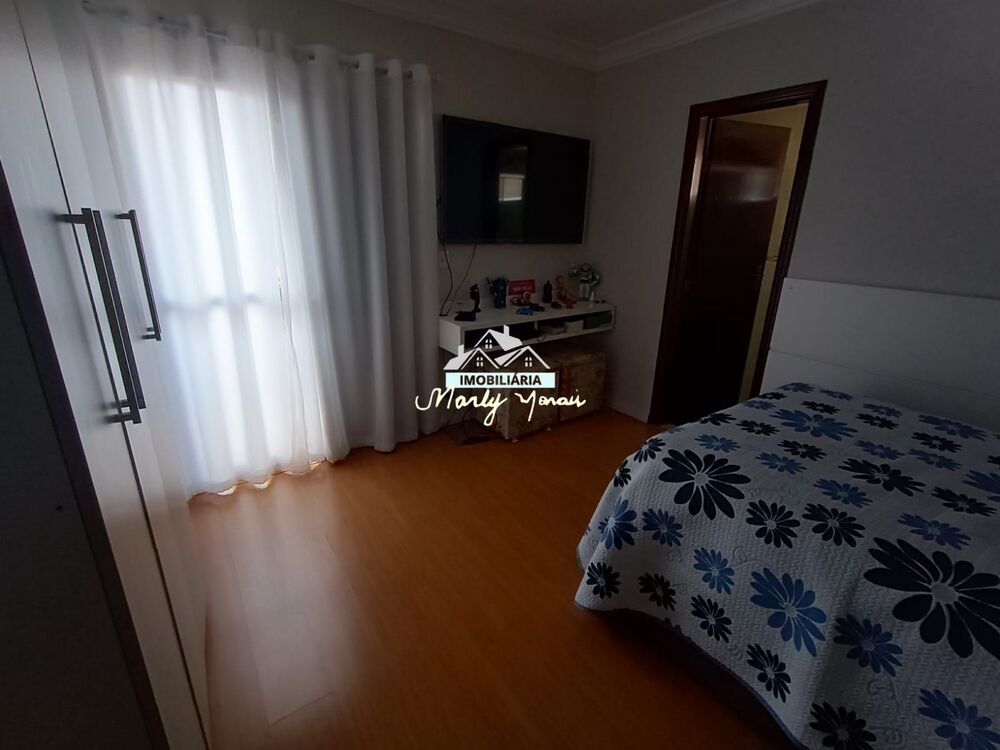 Apartamento à venda com 3 quartos, 200m² - Foto 2