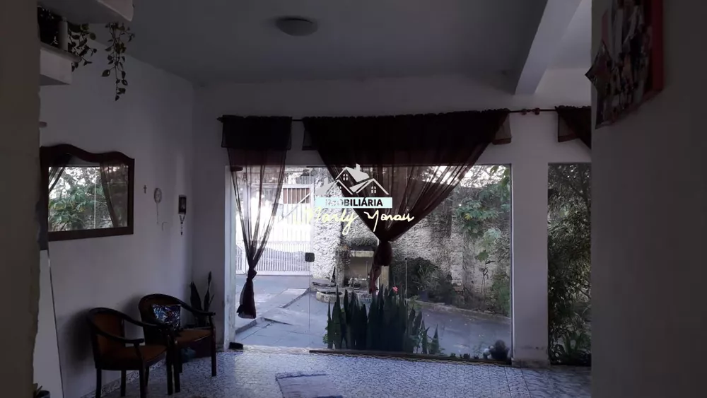 Sobrado, 3 quartos, 380 m² - Foto 1