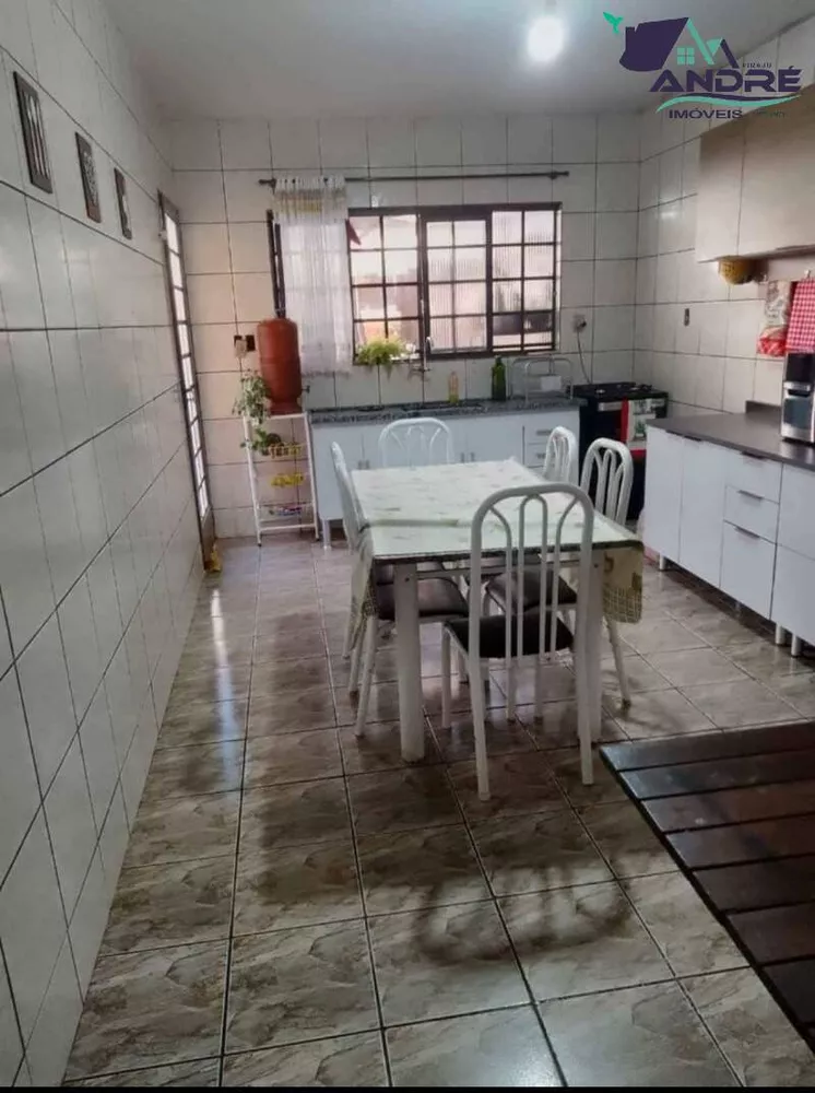 Casa à venda com 3 quartos, 101m² - Foto 6