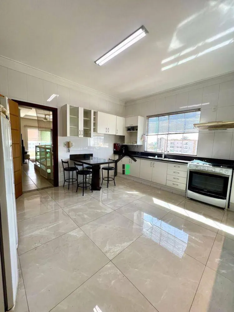 Cobertura, 4 quartos, 172 m² - Foto 10