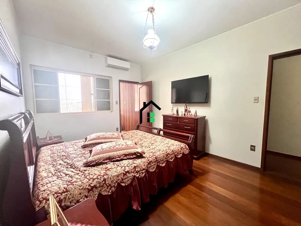 Casa à venda com 4 quartos, 507m² - Foto 11