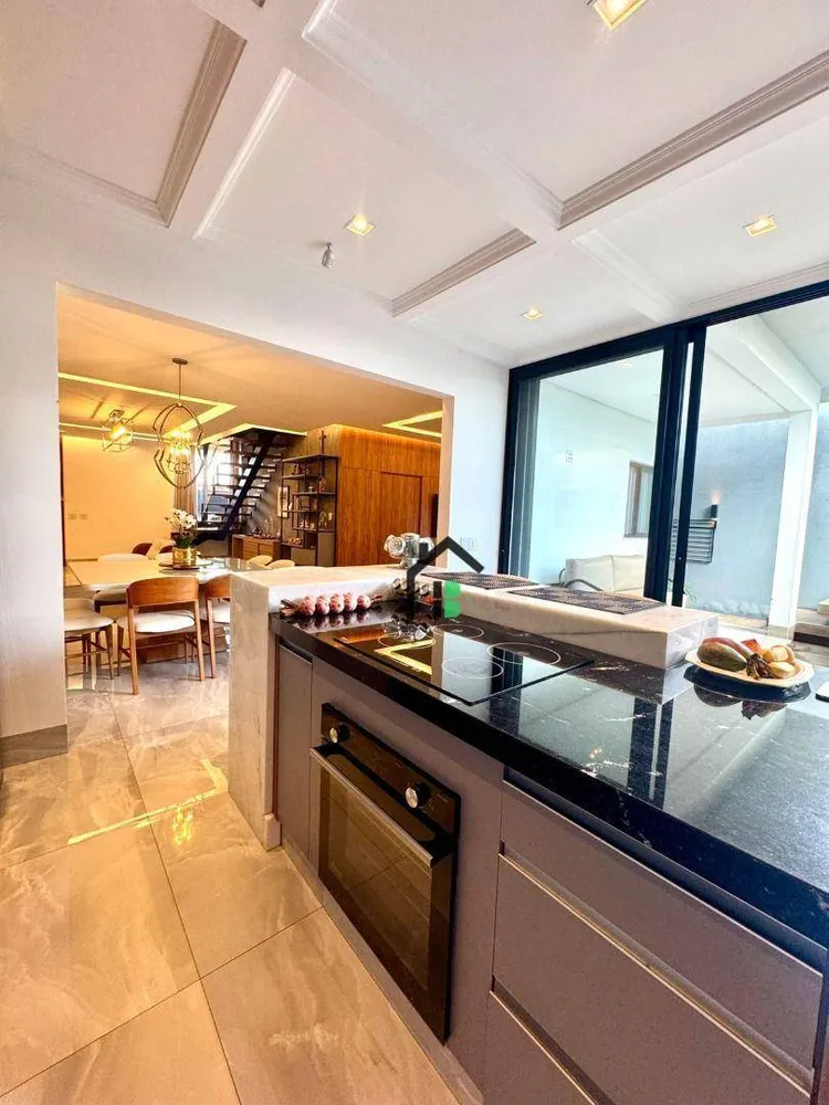 Casa, 4 quartos, 237 m² - Foto 4
