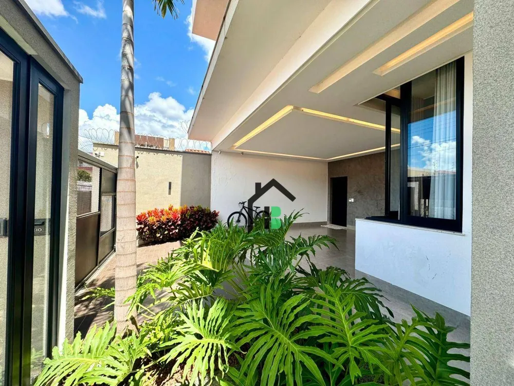 Casa, 4 quartos, 237 m² - Foto 7