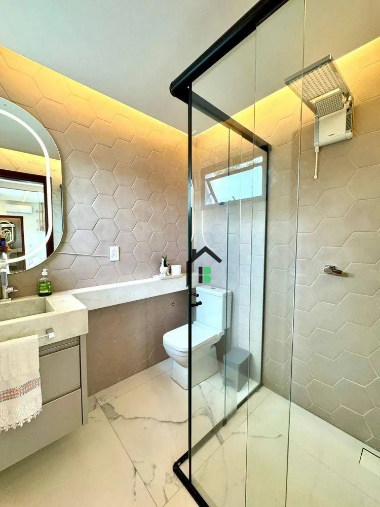 Casa, 4 quartos, 237 m² - Foto 3