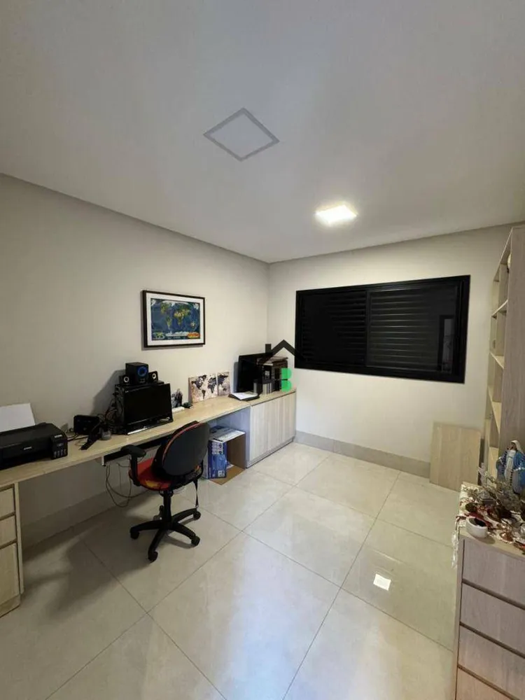 Casa, 3 quartos, 240 m² - Foto 12