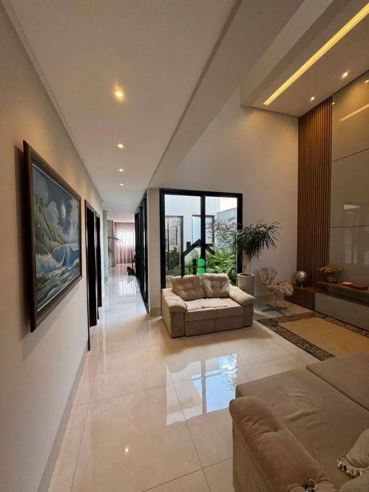 Casa, 3 quartos, 240 m² - Foto 7