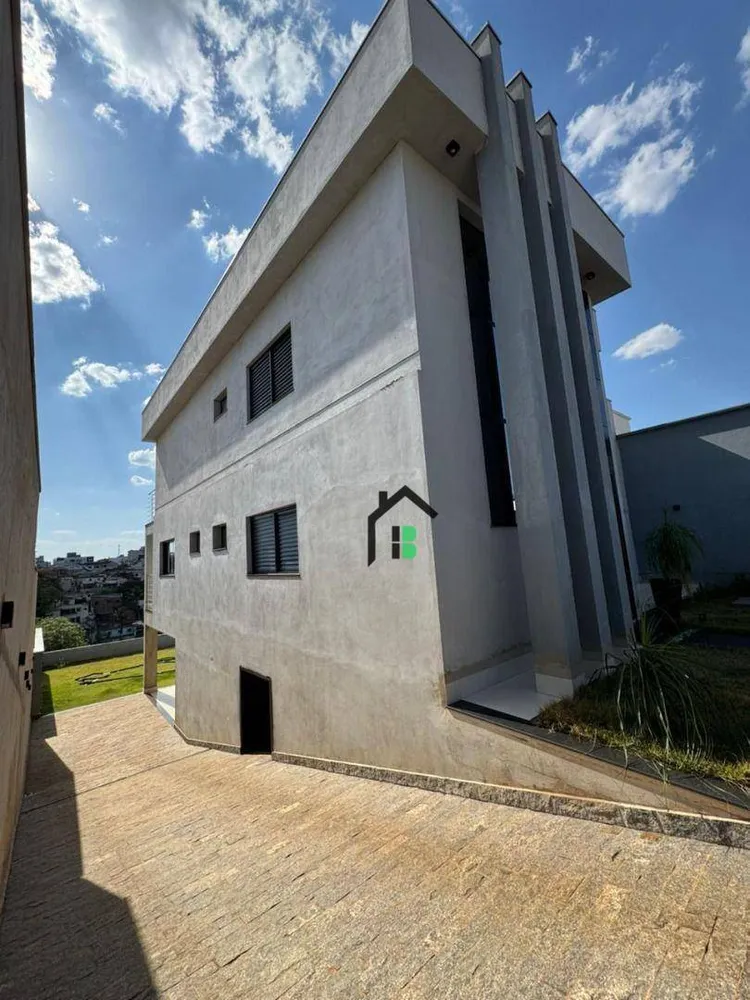 Casa, 3 quartos, 240 m² - Foto 4