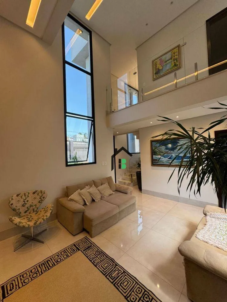 Casa, 3 quartos, 240 m² - Foto 8