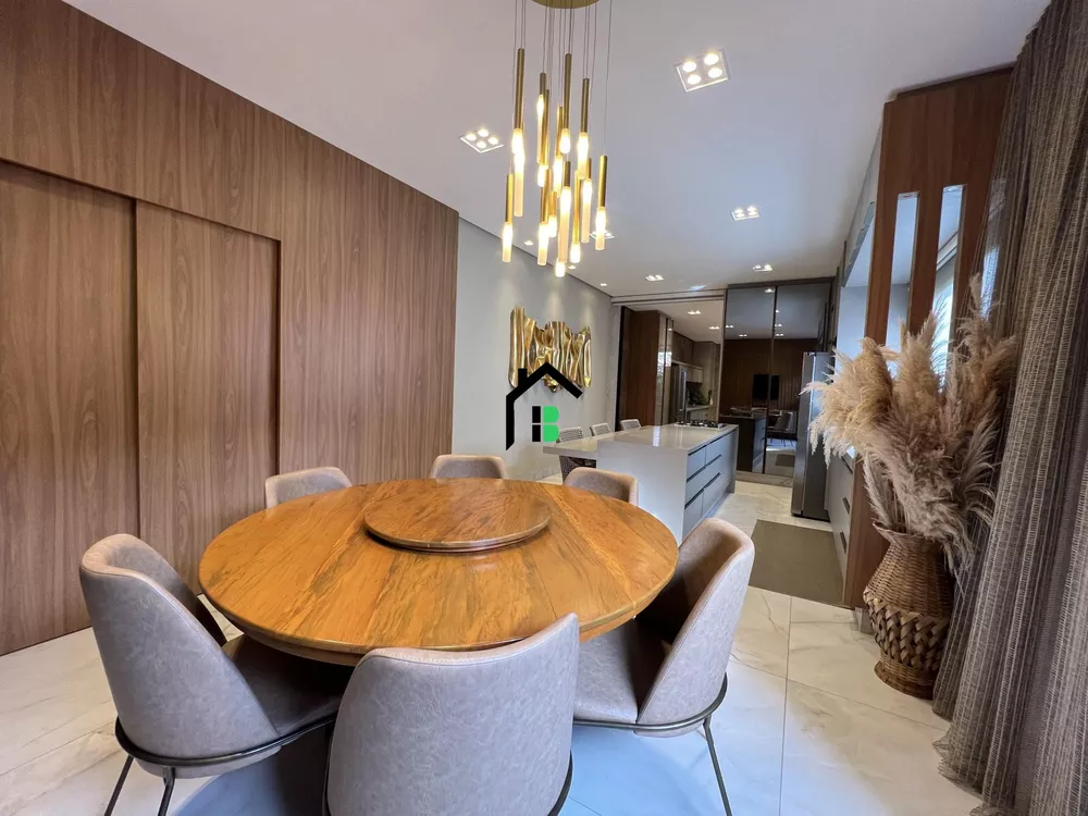 Casa à venda com 3 quartos, 252m² - Foto 5