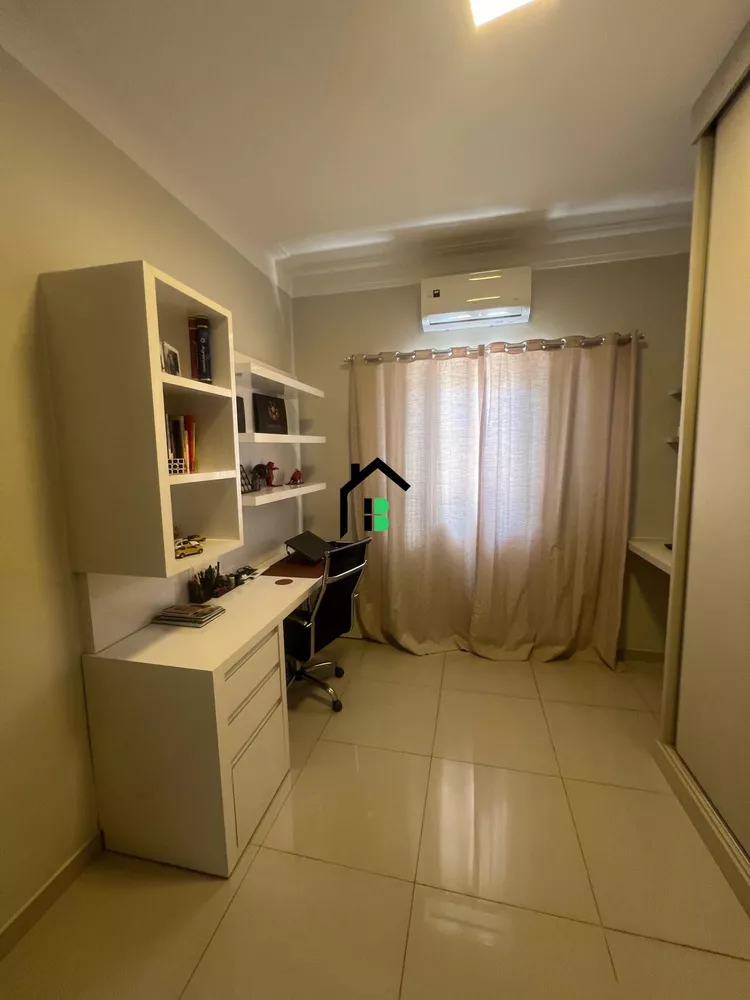 Casa à venda com 3 quartos, 220m² - Foto 11