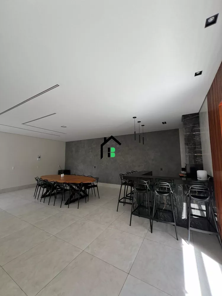 Casa à venda com 3 quartos, 220m² - Foto 16