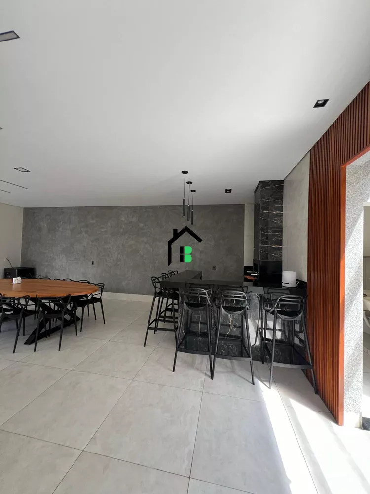 Casa à venda com 3 quartos, 220m² - Foto 15