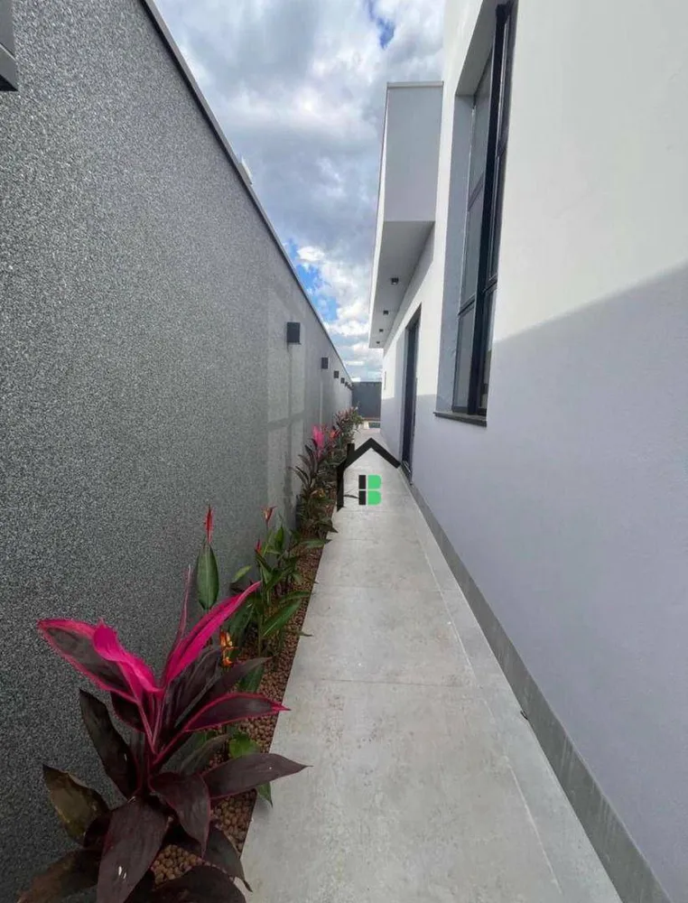 Casa, 3 quartos, 218 m² - Foto 3