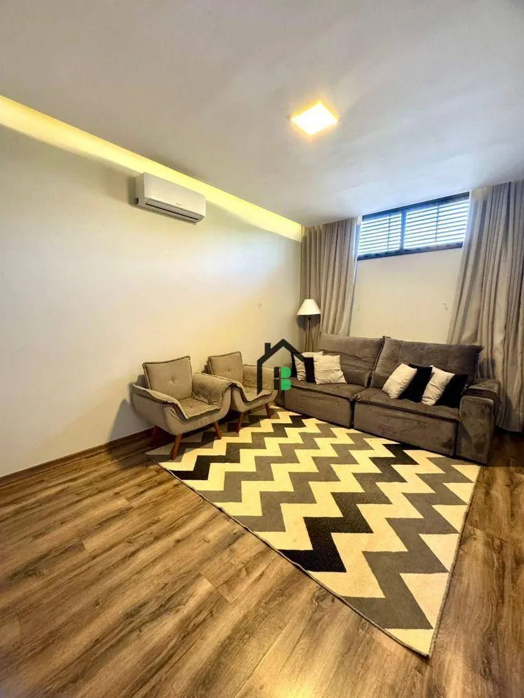 Casa, 4 quartos, 282 m² - Foto 2