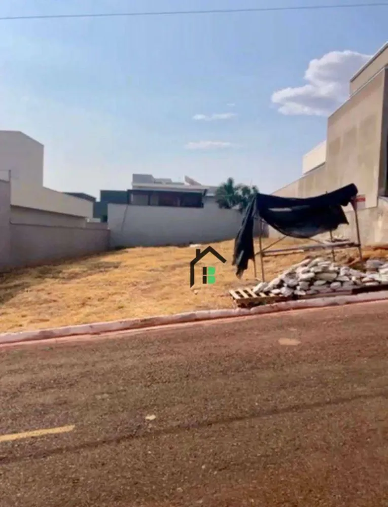 Loteamento e Condomínio, 418 m² - Foto 1
