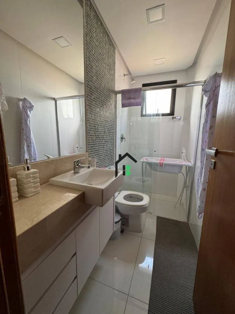Apartamento, 4 quartos, 233 m² - Foto 11