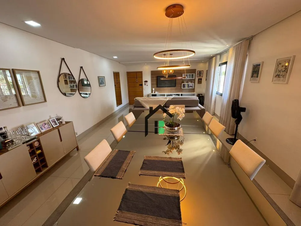 Apartamento, 4 quartos, 233 m² - Foto 1
