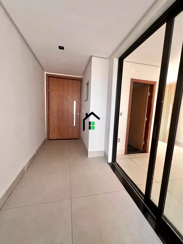 Casa à venda com 3 quartos, 210m² - Foto 10