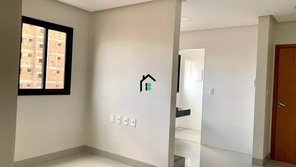 Apartamento à venda com 2 quartos, 62m² - Foto 7