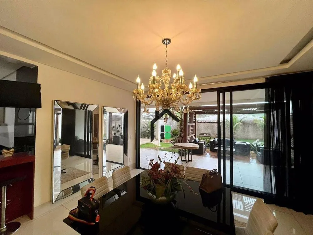 Casa, 4 quartos, 364 m² - Foto 2