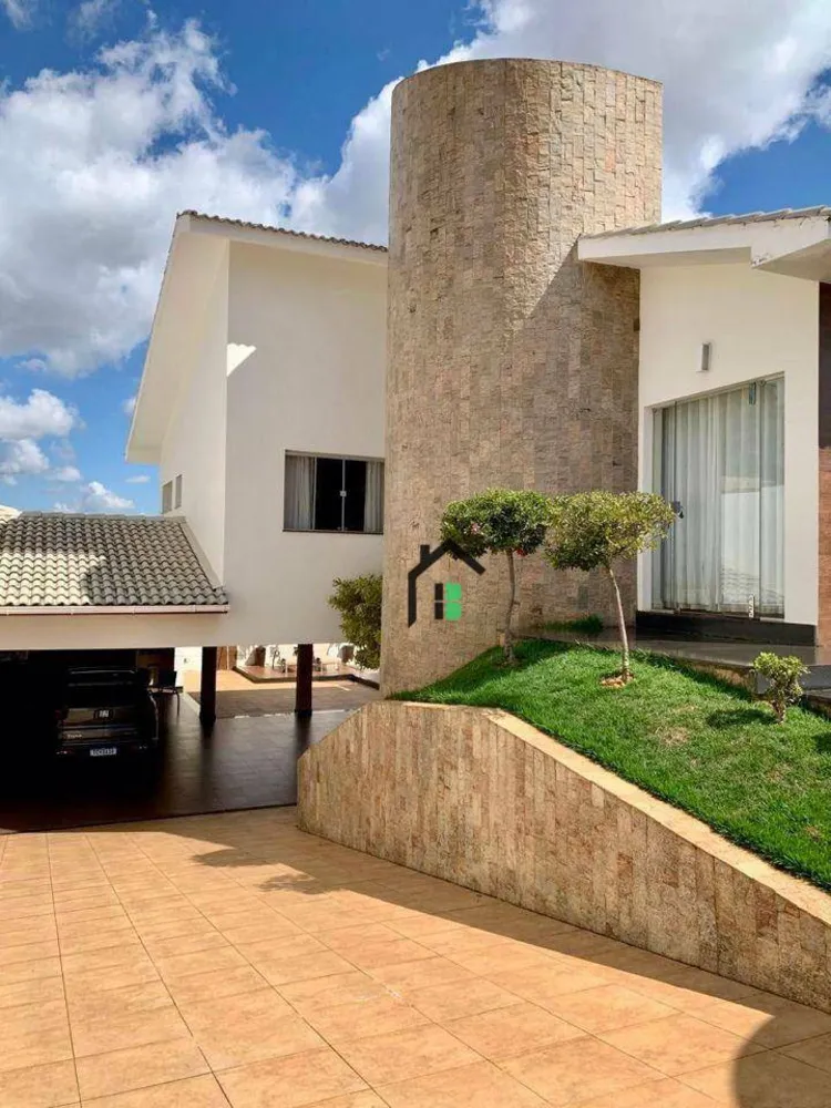 Casa, 3 quartos, 270 m² - Foto 2