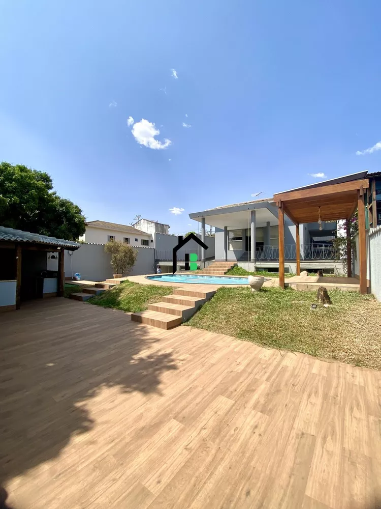 Casa à venda com 3 quartos, 394m² - Foto 3