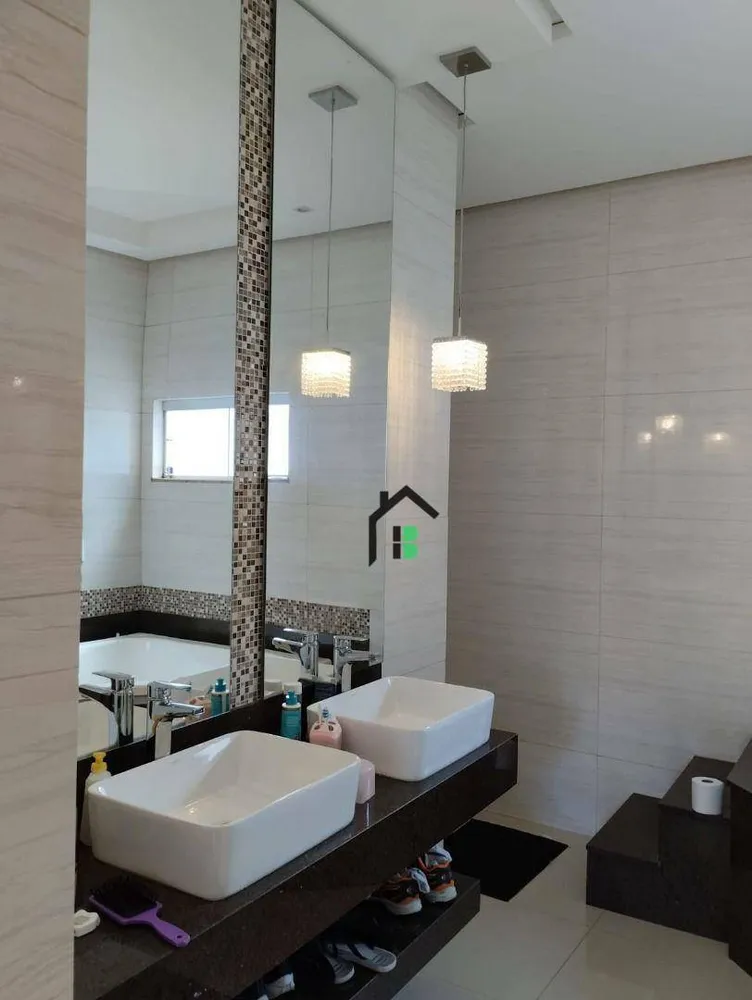 Casa, 4 quartos, 226 m² - Foto 12