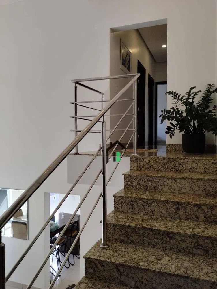 Casa, 4 quartos, 226 m² - Foto 11