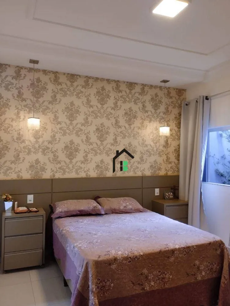 Casa, 4 quartos, 226 m² - Foto 9