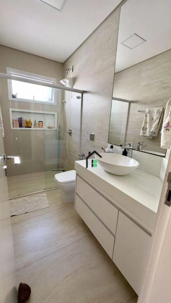 Casa, 3 quartos, 218 m² - Foto 6