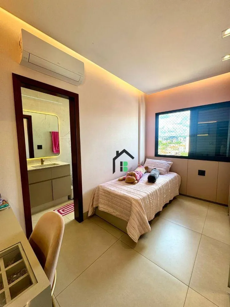 Cobertura, 3 quartos, 233 m² - Foto 14