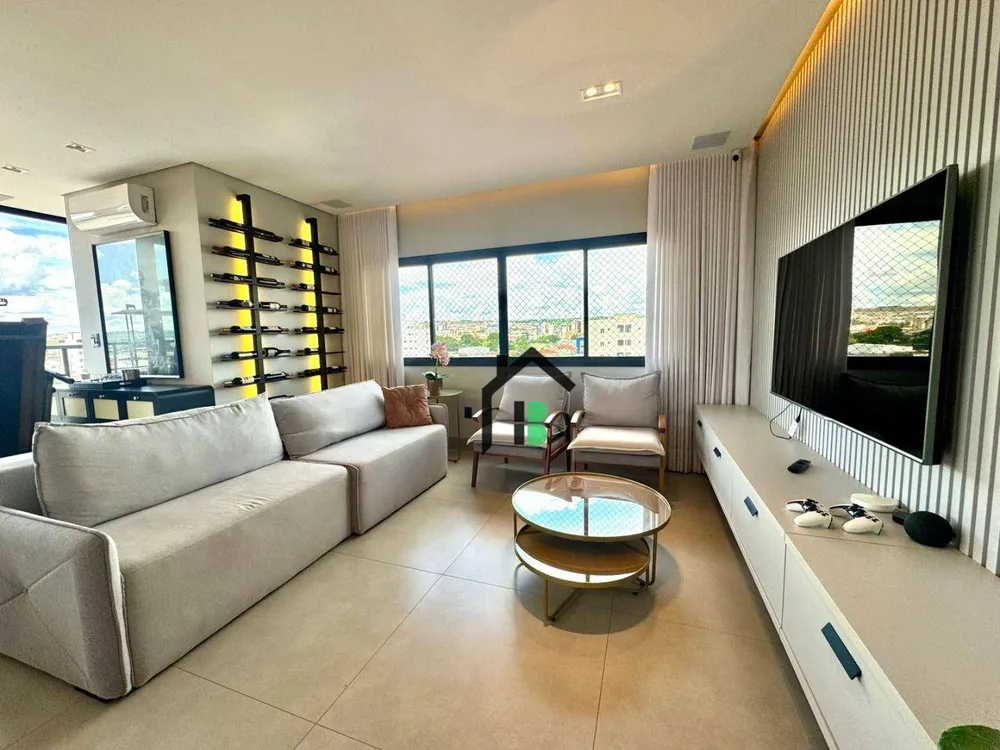 Cobertura, 3 quartos, 233 m² - Foto 1