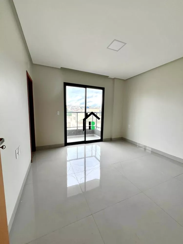 Cobertura à venda com 4 quartos, 190m² - Foto 2