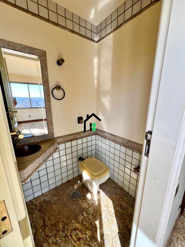 Cobertura à venda com 5 quartos, 554m² - Foto 2