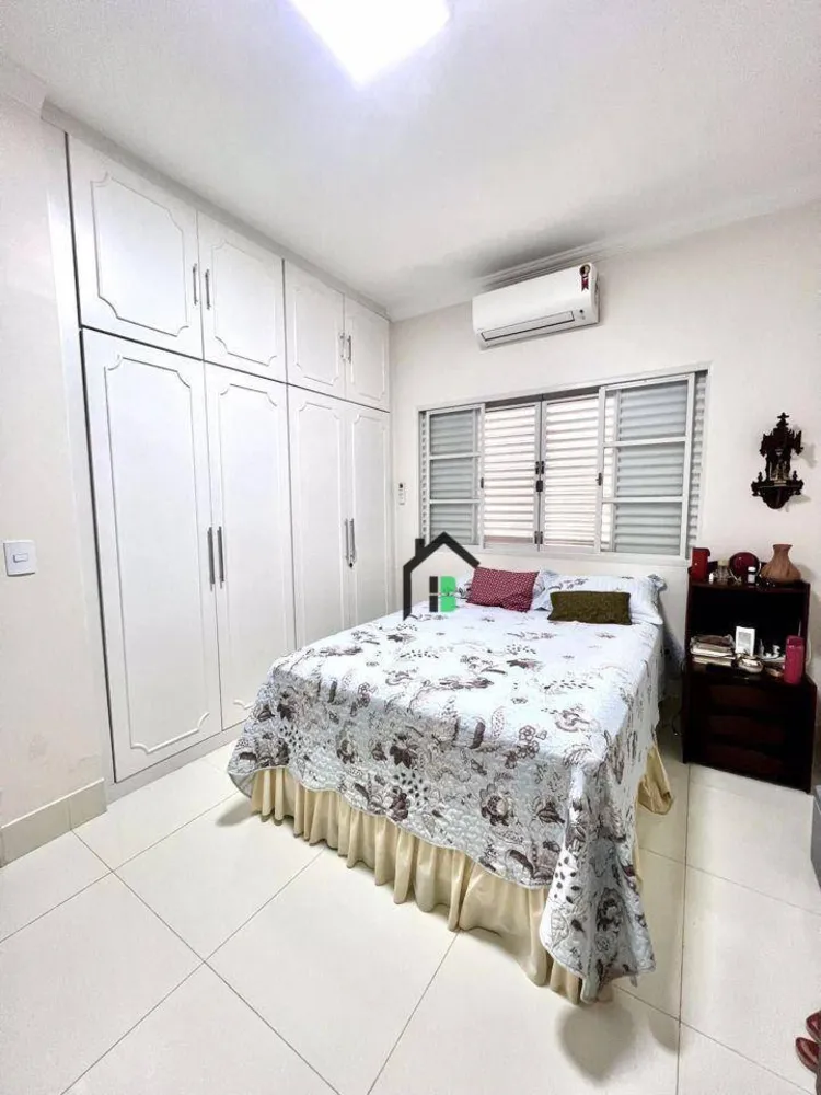 Casa, 3 quartos, 220 m² - Foto 6