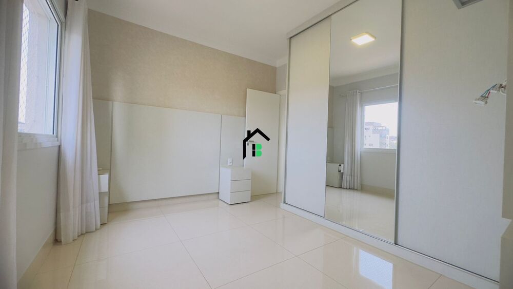 Apartamento à venda com 3 quartos, 102m² - Foto 4