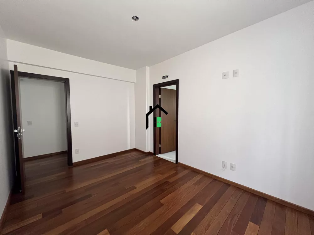 Apartamento à venda com 3 quartos, 181m² - Foto 8