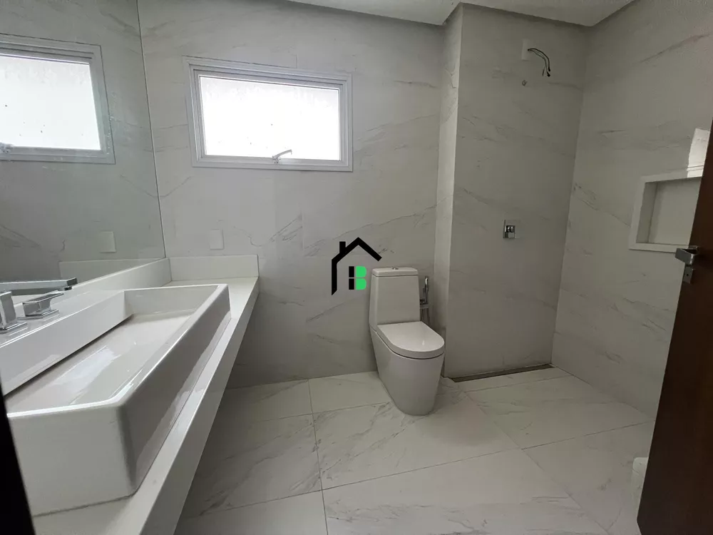 Apartamento à venda com 3 quartos, 181m² - Foto 9