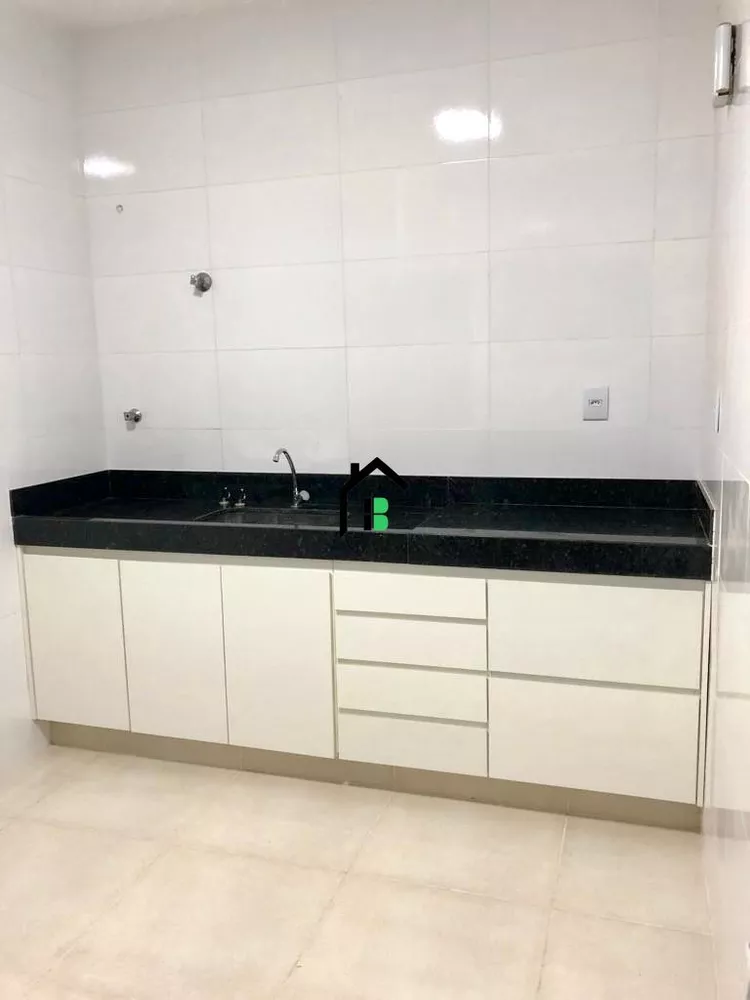 Apartamento à venda com 4 quartos, 192m² - Foto 16