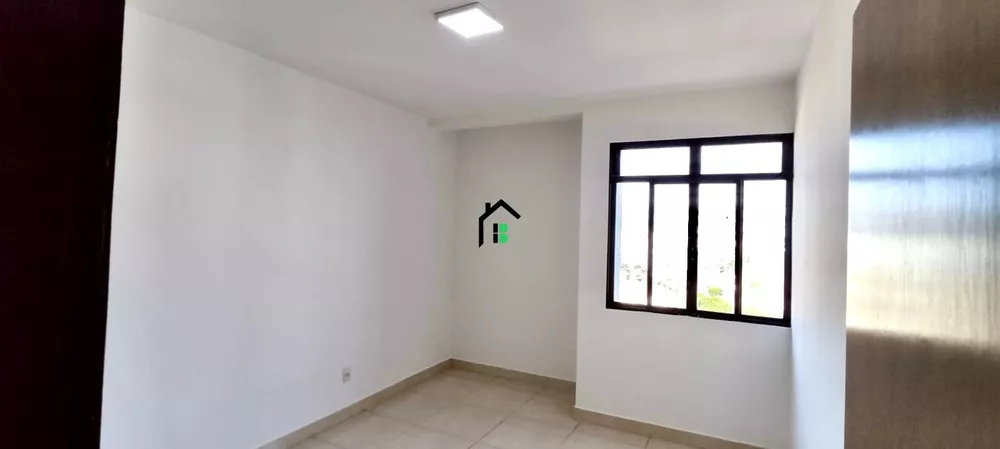 Apartamento à venda com 4 quartos, 192m² - Foto 11