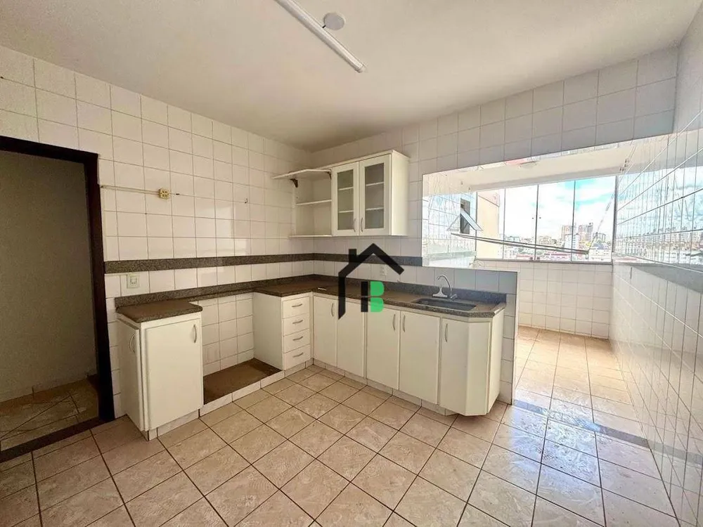 Cobertura, 3 quartos, 206 m² - Foto 6