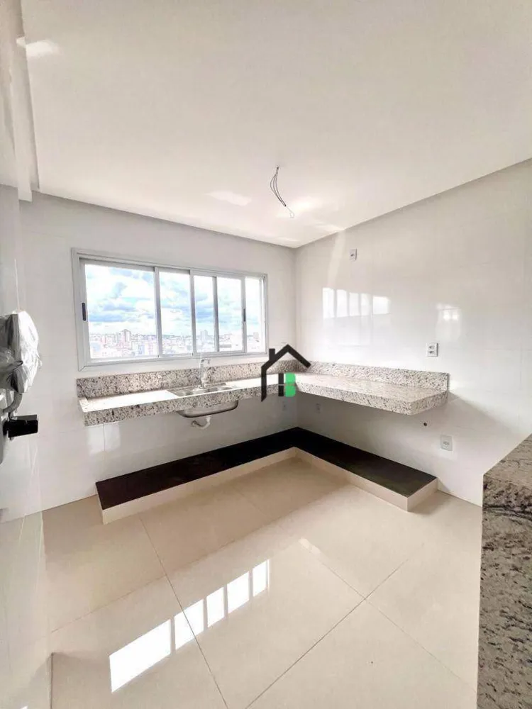 Apartamento, 3 quartos, 140 m² - Foto 5