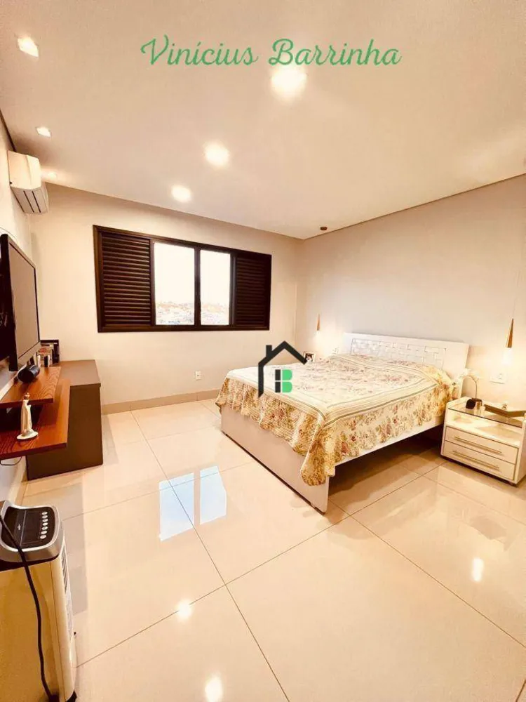 Apartamento, 3 quartos, 269 m² - Foto 11