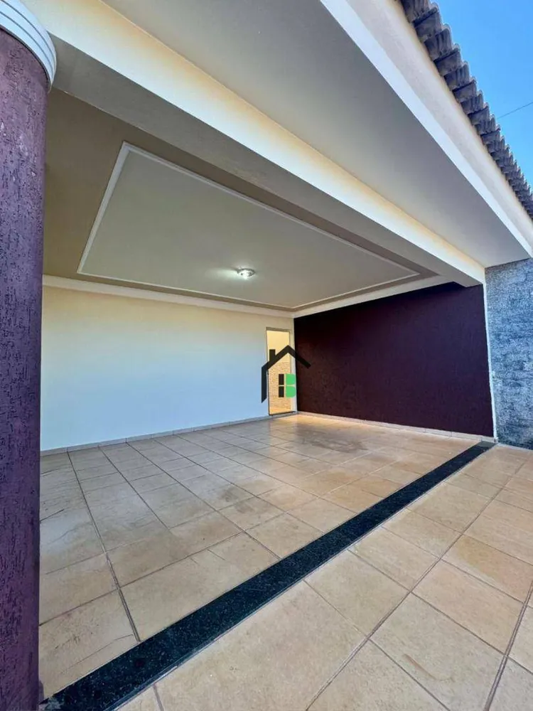 Casa, 3 quartos, 137 m² - Foto 1