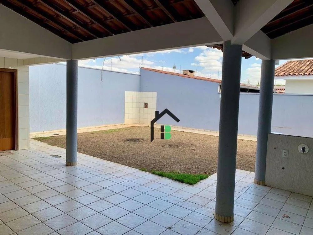 Casa, 4 quartos, 375 m² - Foto 14