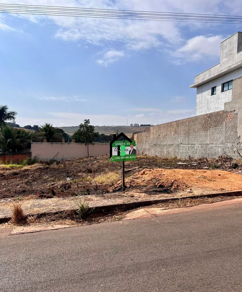 Terreno à venda, 800m² - Foto 2