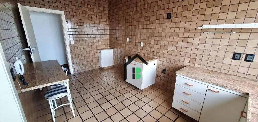 Apartamento, 3 quartos, 140 m² - Foto 10