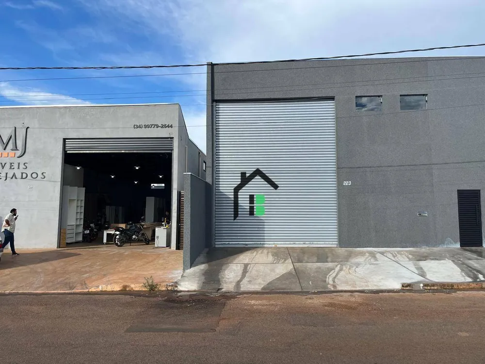 Depósito-Galpão, 324 m² - Foto 3